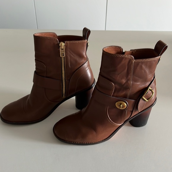 COACH MOTO HEELS - Picture 1 of 12